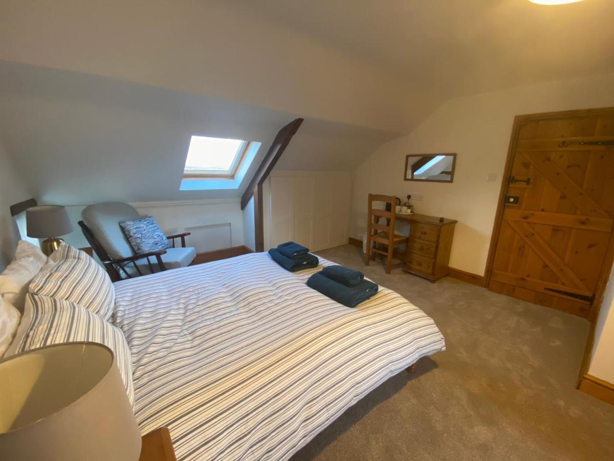 Bed and Breakfast Little Hilton Farm Haverfordwest Zewnętrze zdjęcie